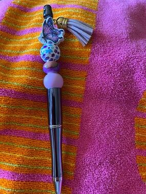 Beaded Butterfly Tassel Pen - Purple
